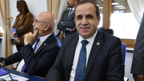 CHP Milletvekili Türker Ateş'ten Eleştiri: “Bölgesel Teşvikler ve Ekonomi Politikaları Sanayi Sektörünü Zor Durumda Bırakıyor”