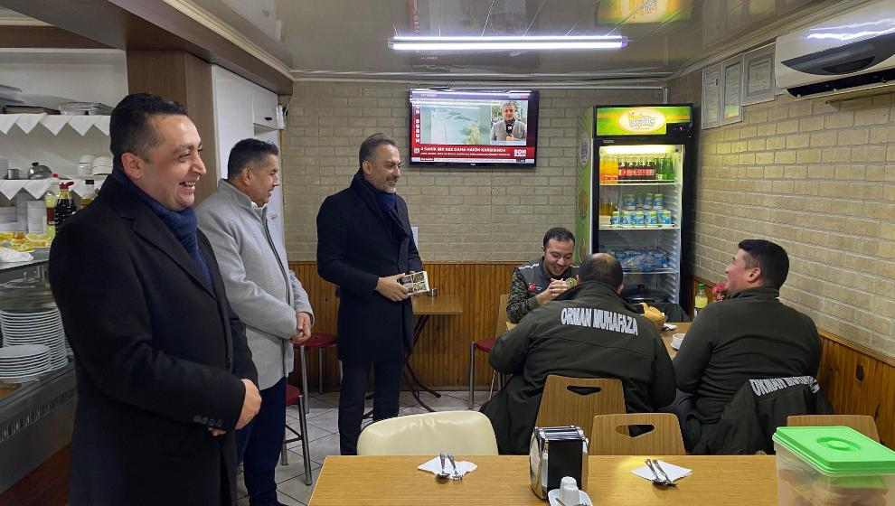 Mudurnu Belediye Başkanı Doğan Onurlu’dan Esnaf Ziyareti ve Yeni Yıl Kutlaması