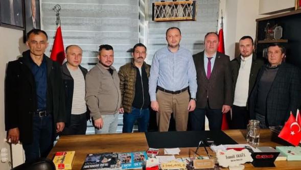 Başkan Saim Çevik'ten Bolu'da temas trafiği
