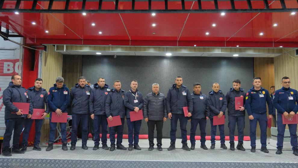 Bolu Belediye Başkanı Tanju Özcan'dan Kahraman İtfaiyecilere Tam Destek: “Uyku Bana Haram!”