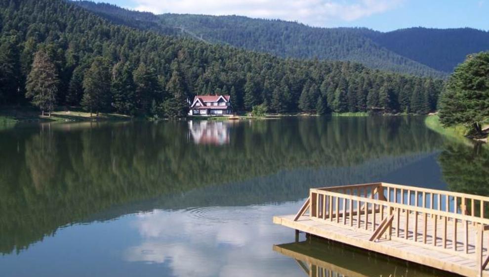 Bolu'da Milli Parklar İçin Yeni Kurallar: Göllere Giriş ve Kamp Alanlarına Sıkı Denetim!