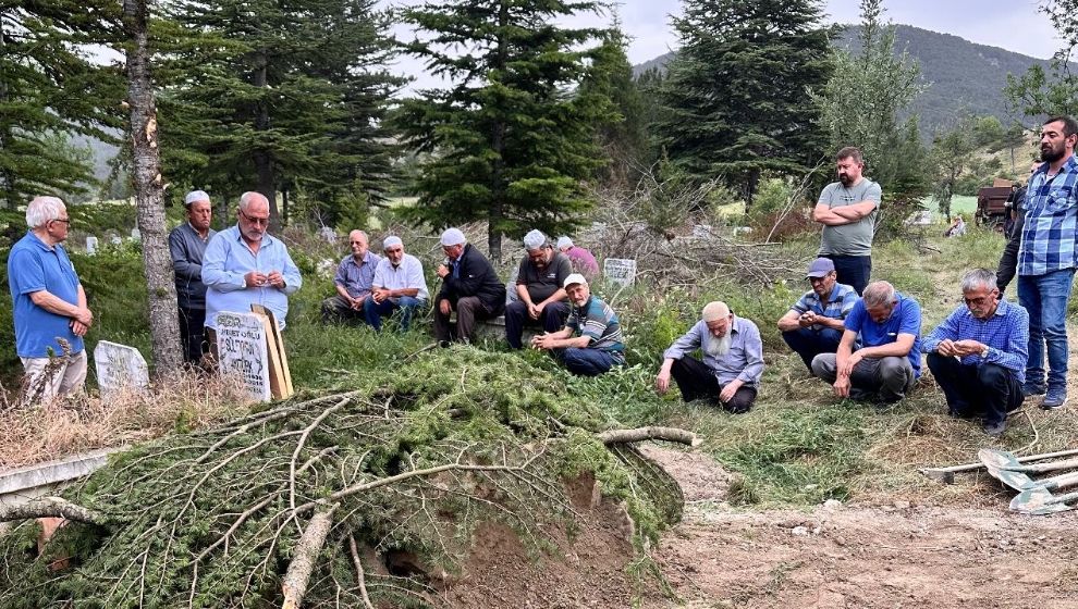Kaybedilenler ve Tutunamayanlar Üzerine