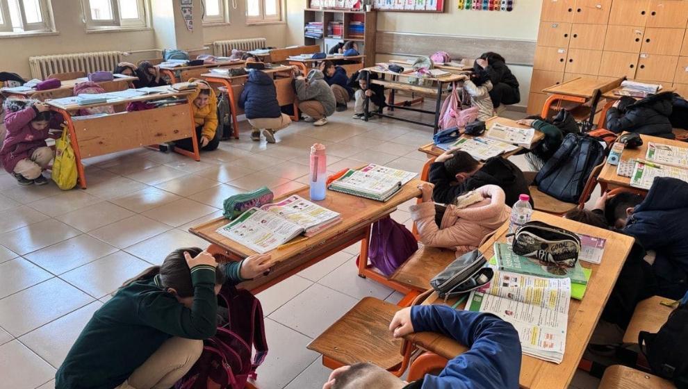 Mudurnu'da Okullar “Depreme Hazır Mıyız?” Sorusuna Yanıt Verdi!