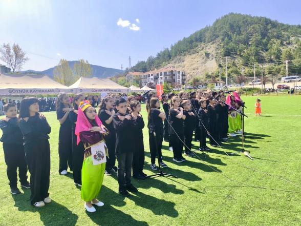Geleceğin Teminatı Çocuklar, Göynük'te Bayramı Doya Doya Kutladı