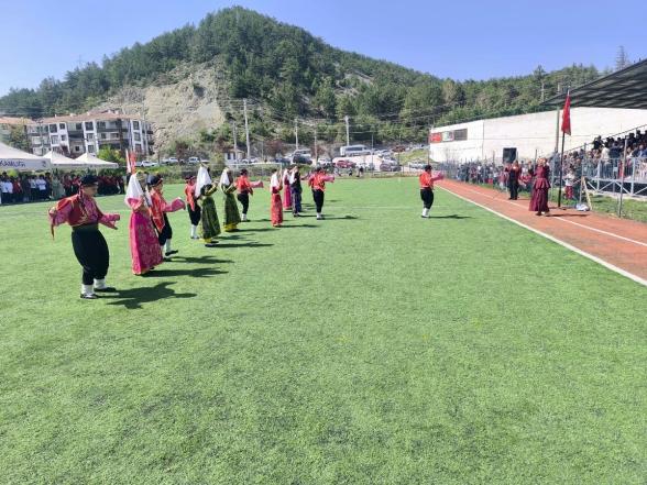 Geleceğin Teminatı Çocuklar, Göynük'te Bayramı Doya Doya Kutladı