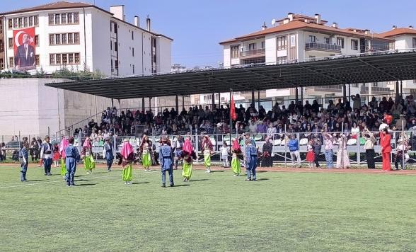Geleceğin Teminatı Çocuklar, Göynük'te Bayramı Doya Doya Kutladı