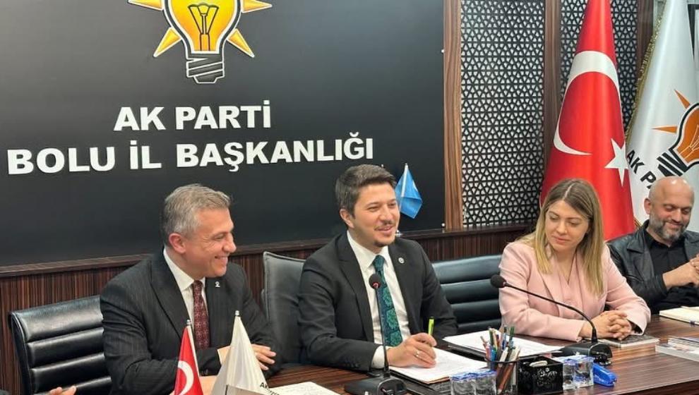 AK Parti Bolu Teşkilatı, Selman Özboyacı ile Hedef Güncellemesi Yaptı