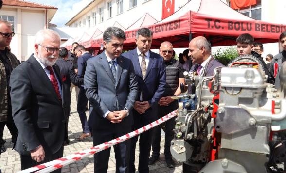 Bolu Teknoloji Festivali'nde Geleceğin Zihinleri Yarıştı