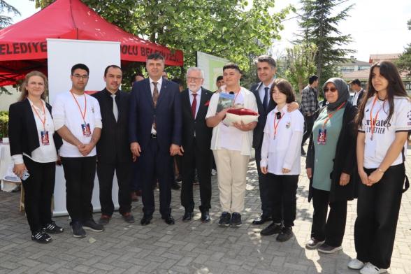 Bolu Teknoloji Festivali'nde Geleceğin Zihinleri Yarıştı