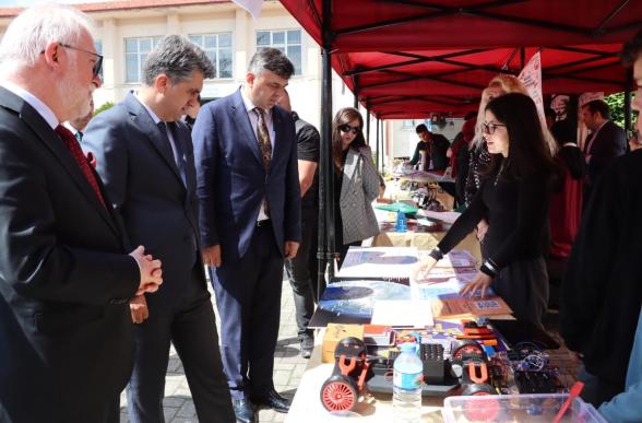 Bolu Teknoloji Festivali'nde Geleceğin Zihinleri Yarıştı
