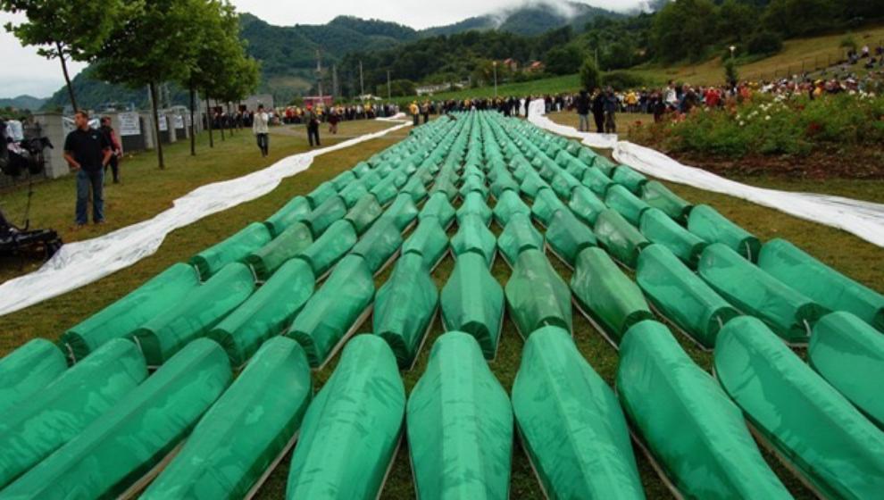 SREBRENİTSA'YI HATRILAMAK YA DA HİÇ UNUTMAMAK