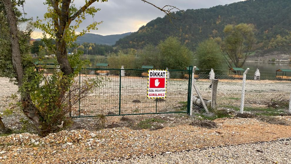 Çubuk Gölü'nde Çardak Alanı “Özel Mülk” Denilerek Kapandı