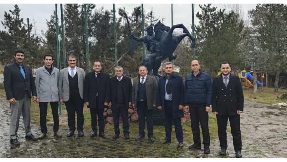 İLÇE MİLLİ EĞİTİM MÜDÜRLERİ KIBRISCIK'TA BİR ARAYA GELDİ